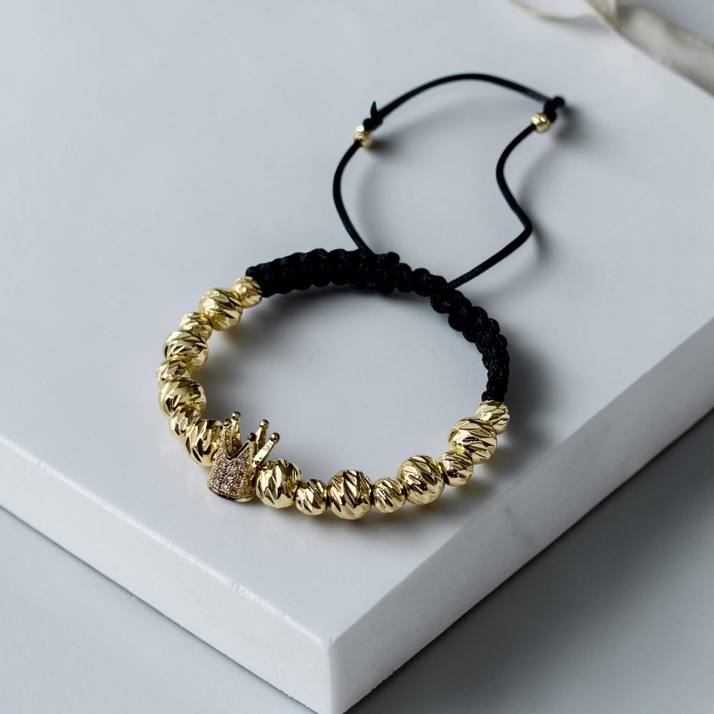 Pulsera Corona con Circonias Oro Laminado 18K