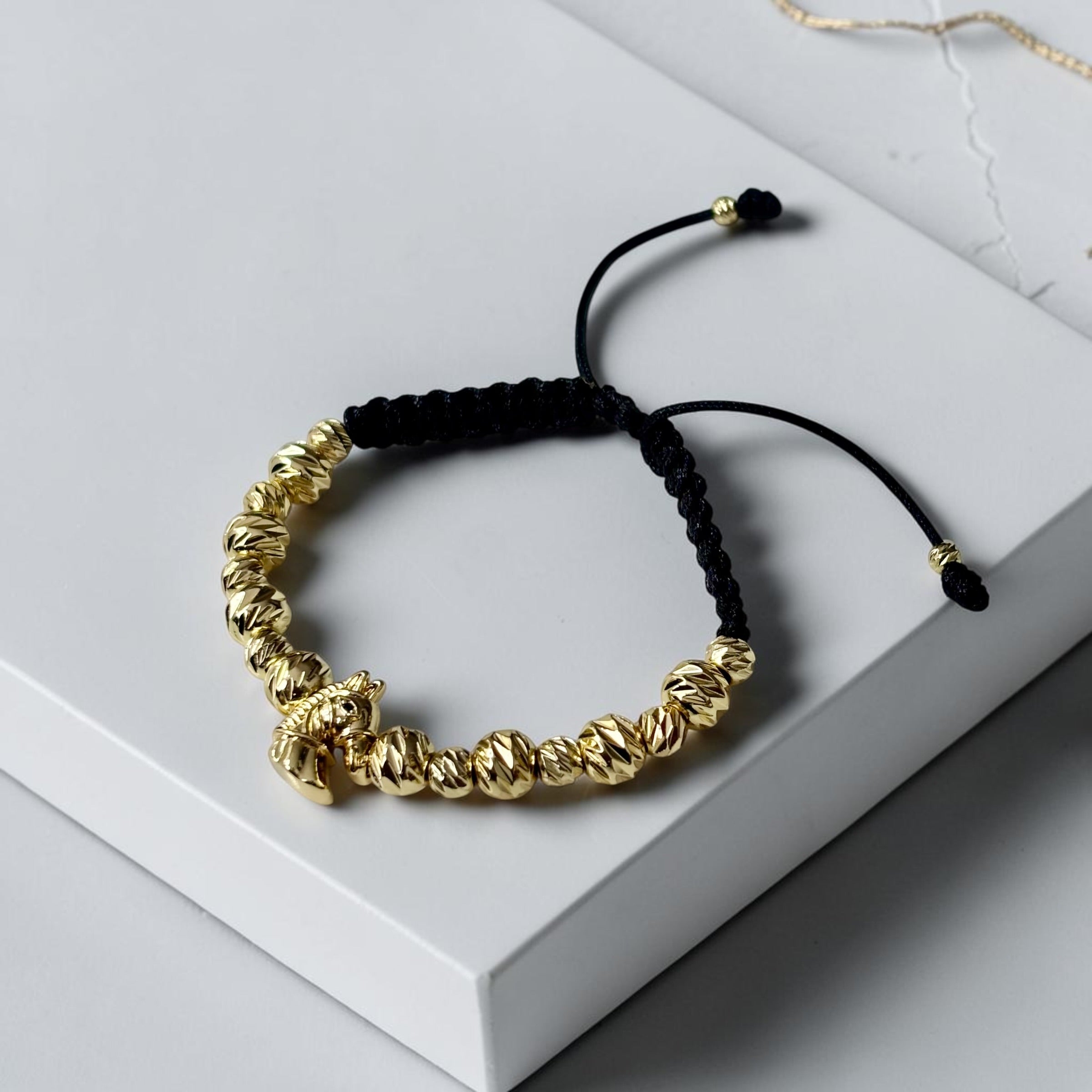 Pulsera Cabeza de Caballo en Oro Laminado 18K
