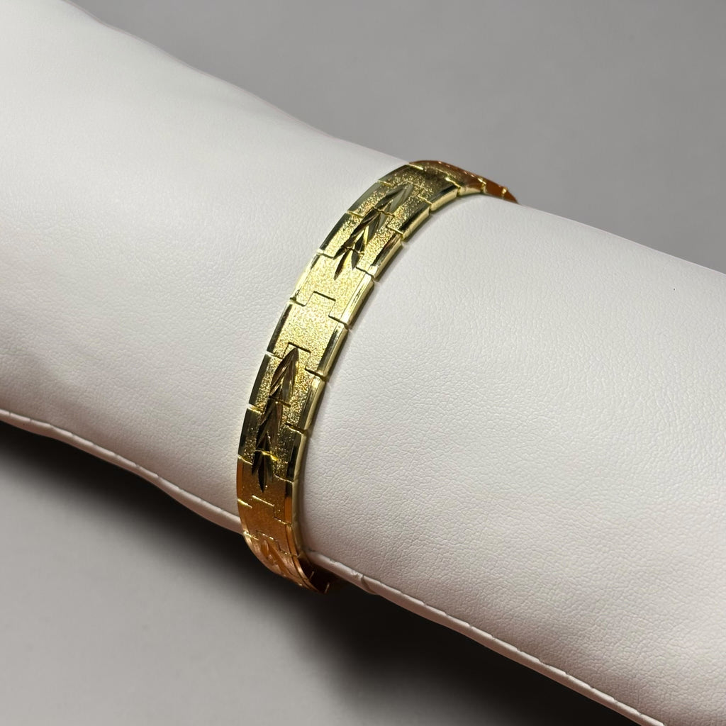 Brazalete SIGNATURE para Hombre en Oro Laminado 18K ✨