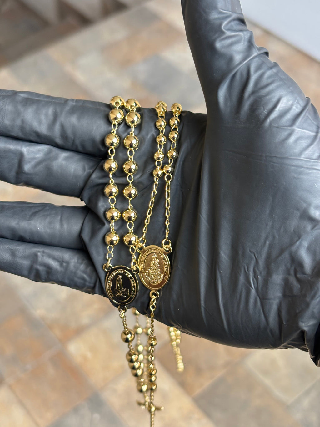Camándula Virgen María con Dije de Cruz en Oro Laminado 18K