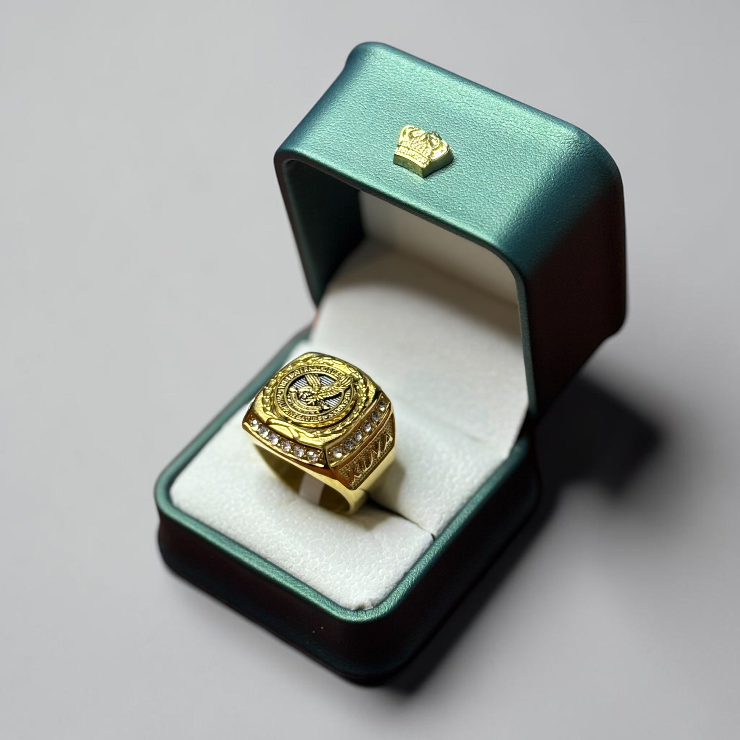 Anillo Aguila Filipina en Oro Laminado 18K para Hombre